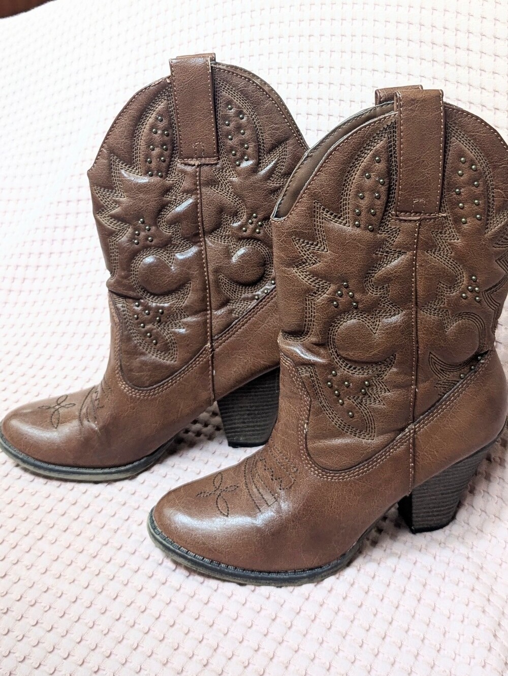 MIA Larue Cowboy Boots